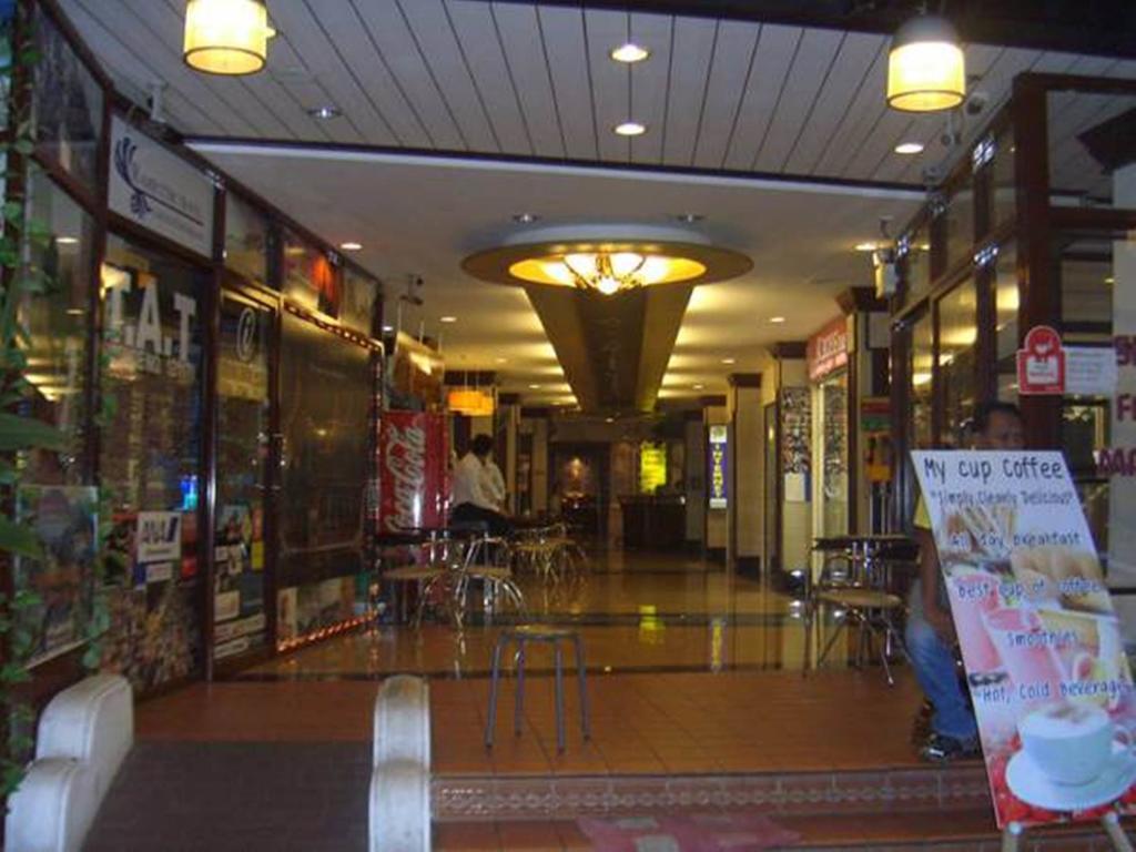 מלון בנגקוק Rambuttri House מראה חיצוני תמונה