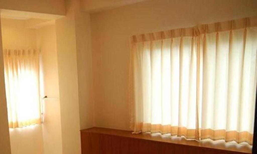 מלון בנגקוק Rambuttri House מראה חיצוני תמונה